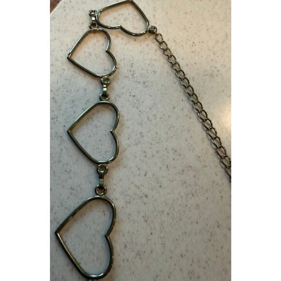 Silver heart outlined link chain belt 42” each heart is 2x2” Y2K Glam Boho Chic main image 7